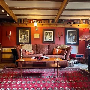 The Writers - Intriguing & Romantic Holmfirth